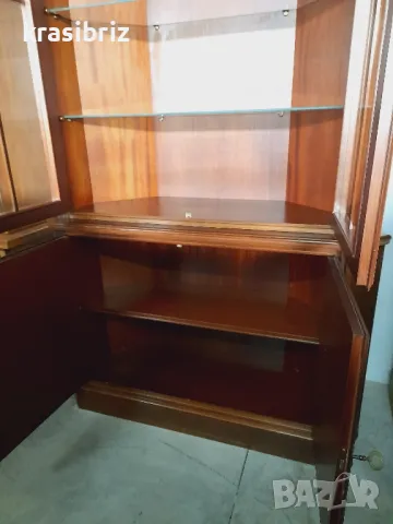 Масивна Ъглова Витрина -внос от Германия , снимка 4 - Други - 48317786