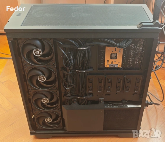Кутия Phanteks Enthoo PRO 2 Big-Tower, Черно, снимка 7 - Захранвания и кутии - 53749278