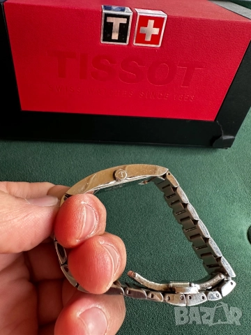 Дамски часовник Tissot Happy Chic Brown, снимка 4 - Дамски - 52843853
