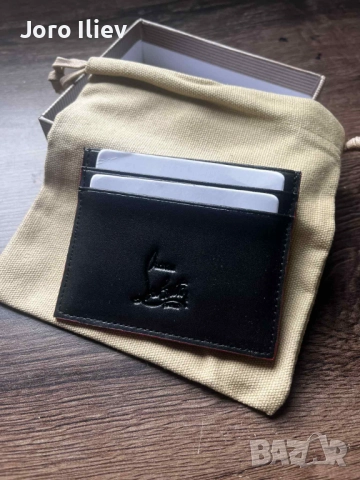 Портфейл / Картодържач Christian Louboutin кожен, снимка 6 - Портфейли, портмонета - 52352834