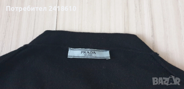 Prada Wool  Cardigan Womens Size 42/ M - L ОРИГИНАЛ! Дамскa Жилетка!, снимка 2 - Жилетки - 52265976
