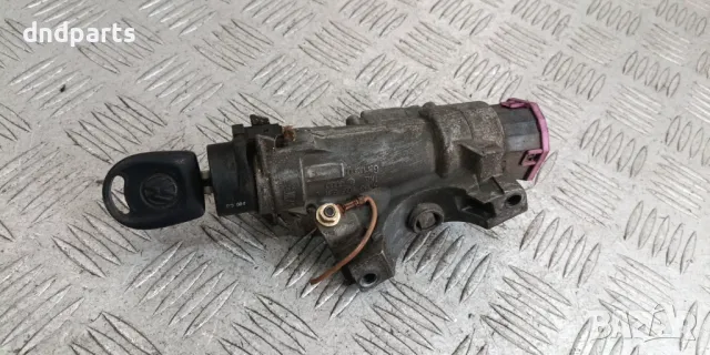 Контактен ключ комплект VW Golf 4 1999г.	