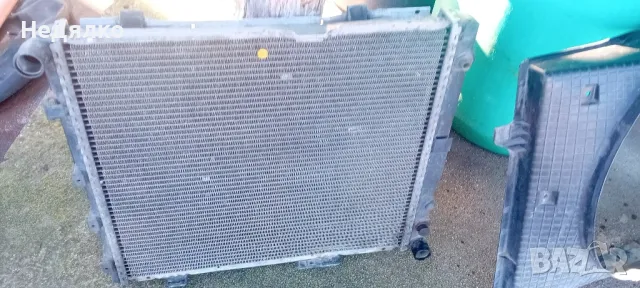 Воден радиатор за Мерцедес W124,E250D, снимка 6 - Части - 48739406