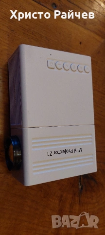 Мини проектор Z1