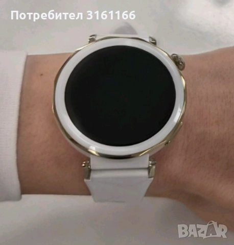 Часовник смарт много запазен, снимка 4 - Смарт гривни - 53282746