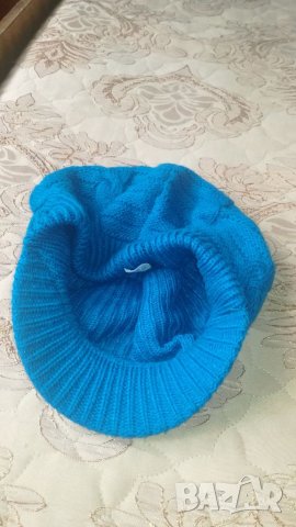 Кожена дамска чанта и зимна шапка, снимка 9 - Чанти - 34582217