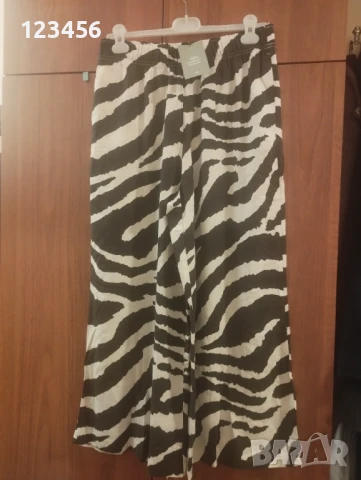 Лек летен панталон Н&М чисто нов с етикет М размер