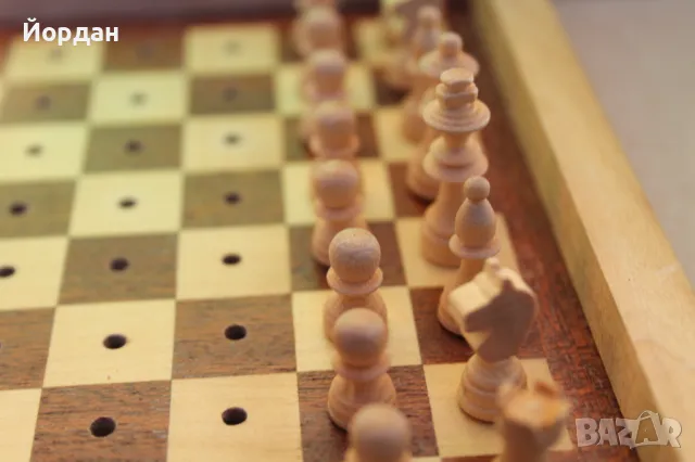 Дървен шах миниатюра, снимка 6 - Други ценни предмети - 47719130