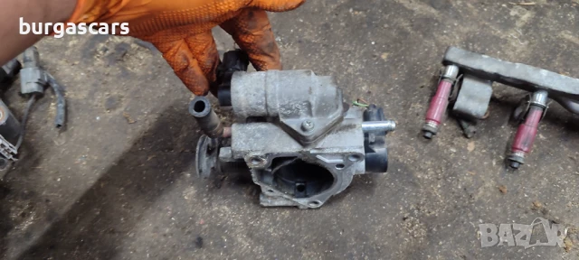 Дроселова клапа Mazda 3 1.6-105к.с. - 140лв, снимка 2 - Части - 51040159