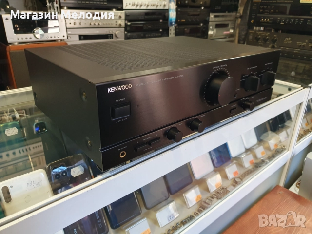 Усилвател Kenwood KA-3020 В отлично техническо и визуално състояние., снимка 6 - Ресийвъри, усилватели, смесителни пултове - 51843152