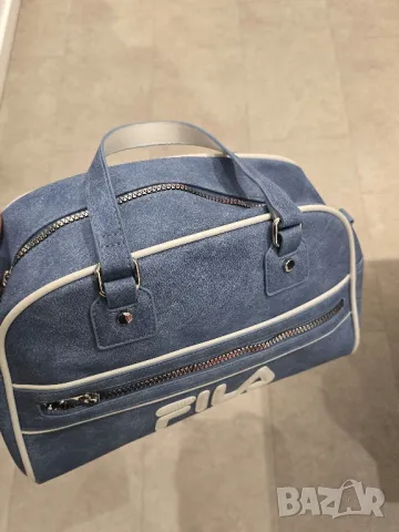 дамска чанта Fila, снимка 2 - Чанти - 49846339
