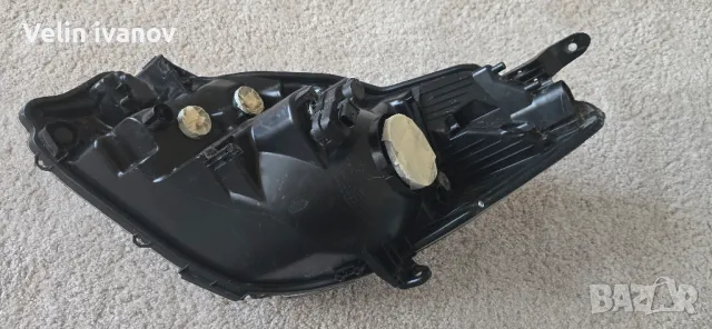 десен фар за тойота ярис , снимка 5 - Части - 49915933