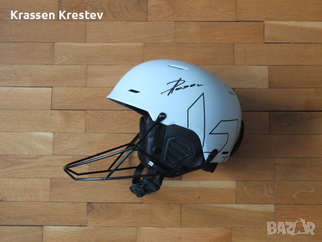 Продавам слаломна каска Bollé Mute SL Mips 52-55