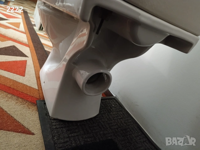 Продавам тоалетна моноблок , снимка 14 - Други стоки за дома - 53167489