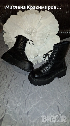 Боти/кубинки, снимка 2 - Дамски боти - 53260419