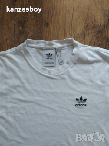 adidas Originals Essential - страхотна мъжка тениска КАТО НОВА, снимка 2 - Тениски - 36358230