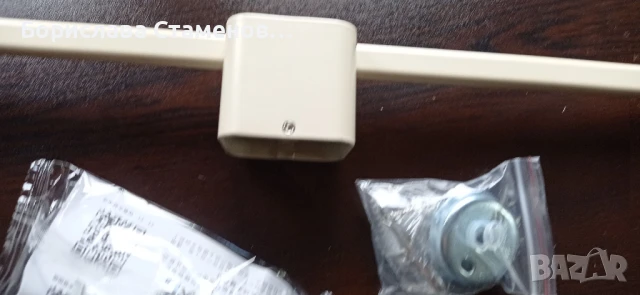 2 бр. издърпващи се закачалки за кърпи, снимка 5 - Закачалки - 51400654