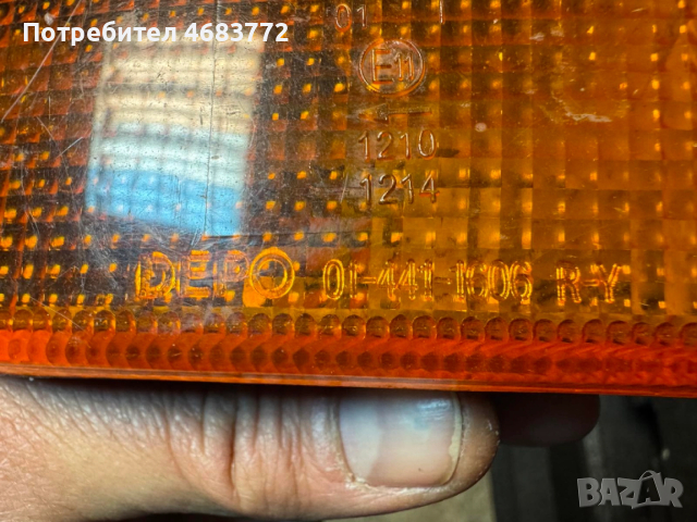 Десен мигач в бронята на Фолксваген Голф 3 Vw Golf 3 само за 10лв. 08-441-1606, снимка 2 - Части - 52804366