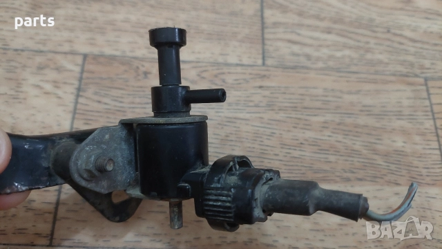 Вакуум Клапан Рено Клио 1 (Ч), снимка 4 - Части - 52666092