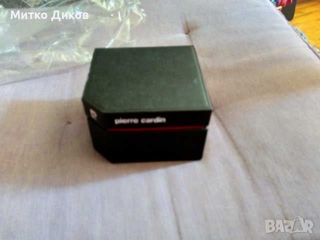 Pierre cardin -кутии за часовник нови с възглавнички и без-4 броя, снимка 15 - Други - 41577775