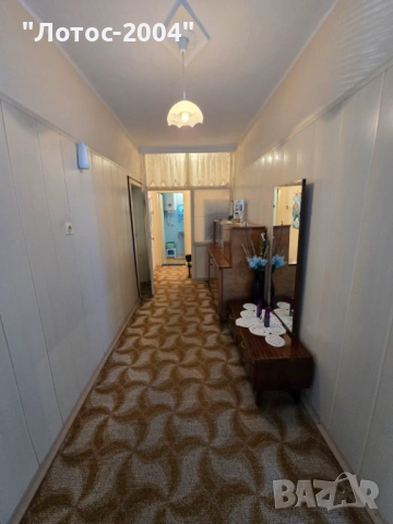 Продава Къща в района на Пинета, снимка 3 - Къщи - 53855109