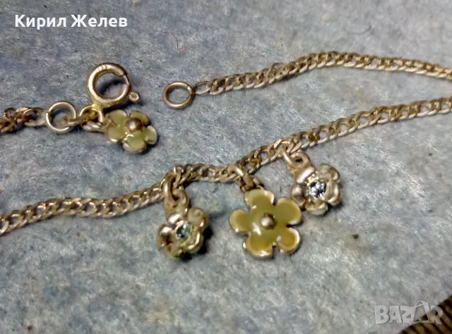 КРАСИВА СРЕБЪРНА ГРИВНА СРЕБРО 925 с ПОСРЕБРЕНИ ФЛОРАЛНИ ВИСУЛКИ PILGRIM с ЕМАЙЛ и СИН ЦИРКОН 37195, снимка 11 - Гривни - 49001419