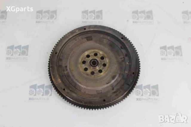 Маховик за Honda CR-V I 2.0i 147к.с. (1995-2002), снимка 2 - Части - 52392503