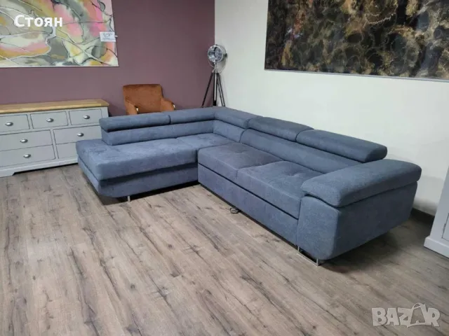 Сив ъглов диван от плат с фунция сън и ракла