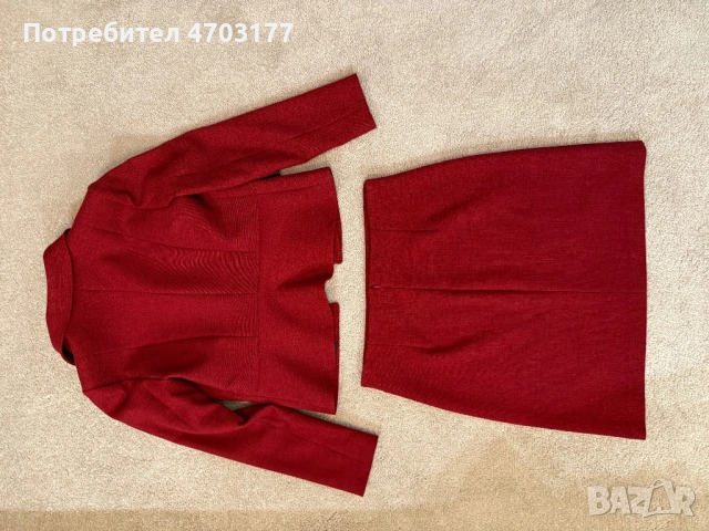 Дамски есенно-зимен костюм, снимка 3 - Костюми - 53057860