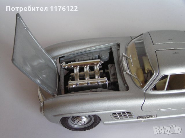 Bburago 1/24 Burago '54 Mercedes Benz 300 SL Бураго Мерцедес Бенц Made In Italy, снимка 6 - Коли, камиони, мотори, писти - 35841509