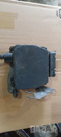 Блок вакуум VW Passat B6