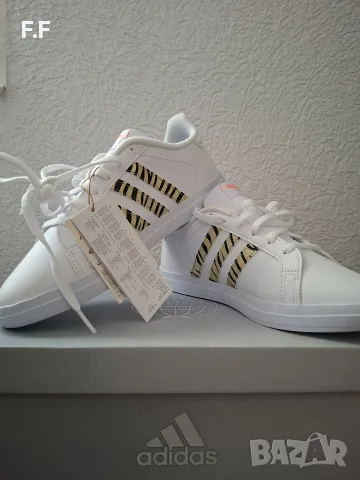 Adidas-Чисто нови 