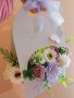 Разкошна розова кошница със тринайсет нежни сапунени цветя страхотен подарък 