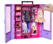 Кукла Barbie - Гардероб с включена кукла HJL66 , снимка 4