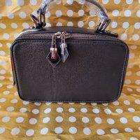 Дамски чанти , снимка 1 - Чанти - 42280506