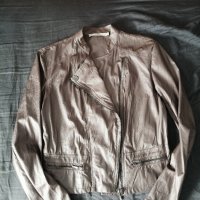 Дамско тънко якенце, снимка 1 - Якета - 34101072