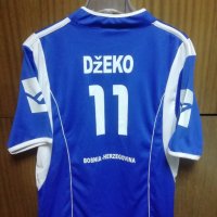 Bosnia and Herzegovina Edin Dzeko Legea футболна тениска фланелка Джеко Босна , снимка 1 - Тениски - 41702779