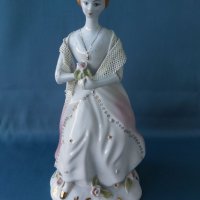 Красива порцеланова фигура , STIPO DOROHOI , статуетка, снимка 1 - Антикварни и старинни предмети - 41148665