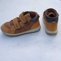 Детски обувки боти Primigi, снимка 3 - Детски боти и ботуши - 42642933