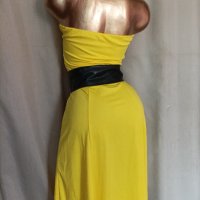 М Жълта рокля с черен кожен колан , снимка 2 - Рокли - 41593168