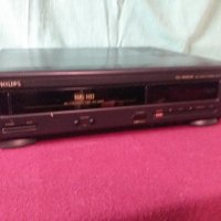 PHILIPS VHS Видео , снимка 1 - Плейъри, домашно кино, прожектори - 34289571