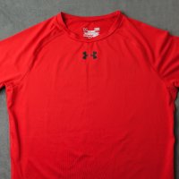 M/L червена мъжка компресионна тениска на Under Armour (made in Mexico), снимка 2 - Спортни дрехи, екипи - 41462442