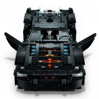 LEGO® Technic 42127 - Batman - Batmobile, снимка 6 - Конструктори - 35798304