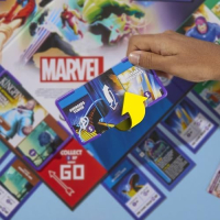 Нова Семейна настолна игра Monopoly: Marvel Heroes Edition Монополи Марвел, снимка 7 - Игри и пъзели - 44681759