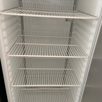 Хладилен шкаф Gram , снимка 3 - Обзавеждане за заведение - 41553271