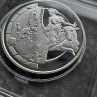 Възпоменателна сребърна монета 10 Euros - Albert II Expansion of the European Union, снимка 2 - Нумизматика и бонистика - 44715241