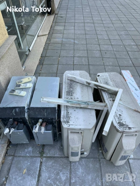Продават се таванни климатици , снимка 1