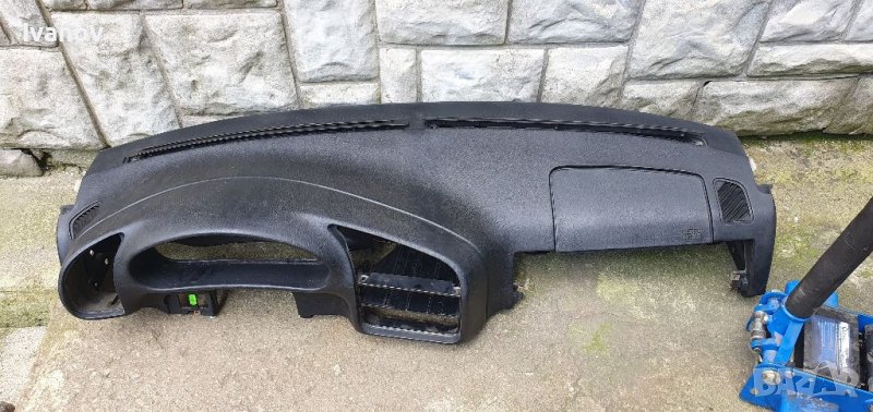 Арматурно табло за бмв е36 седан комби , снимка 1