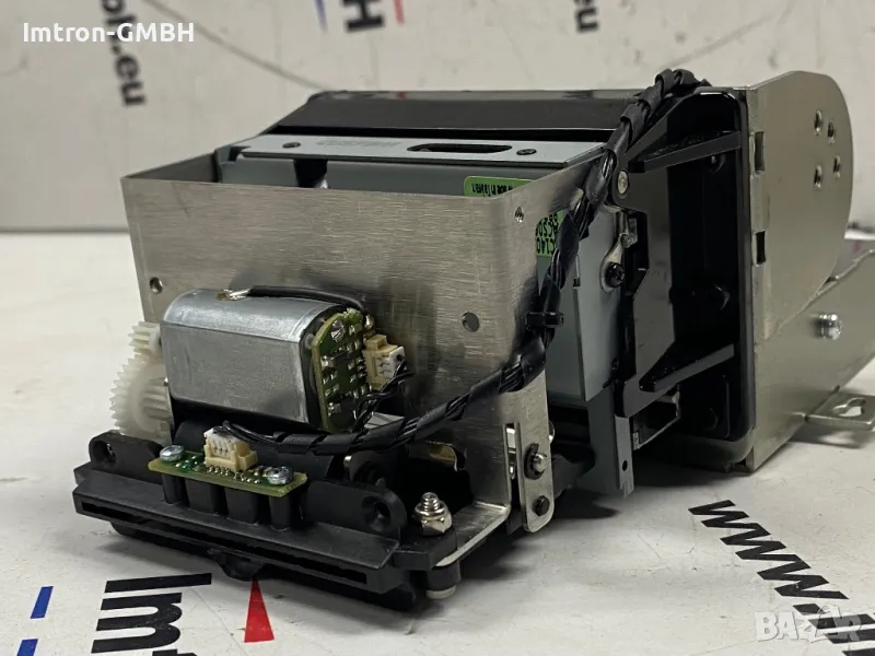 ПРИНТЕР  CUSTOM TL60 термодиректен RS232 + USB нож моторизиран ежектор presenter, снимка 1