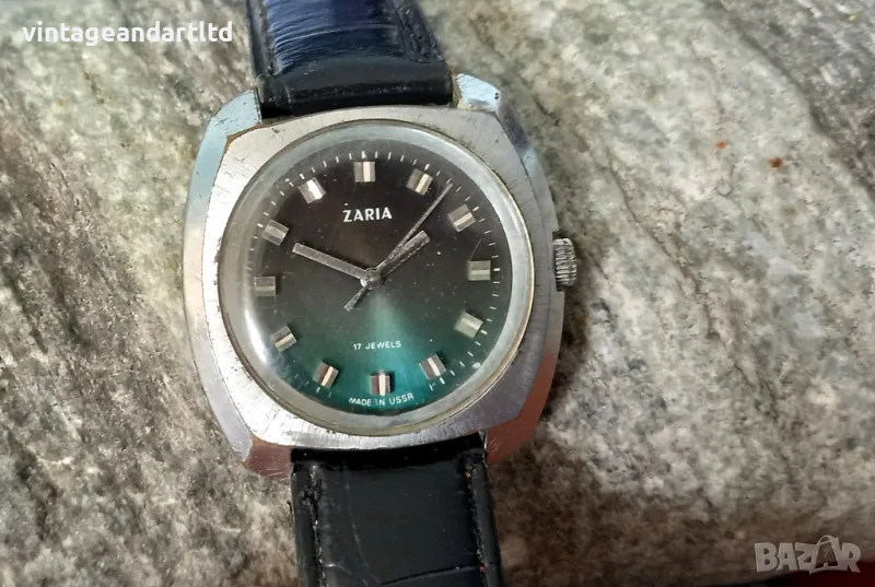 Колекционерски часовник Заря, мъжки, работи отлично, снимка 1